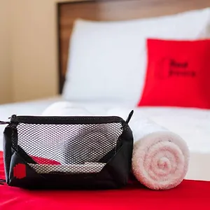 Hotel Reddoorz @ Shanghai Matina Aplaya Davao