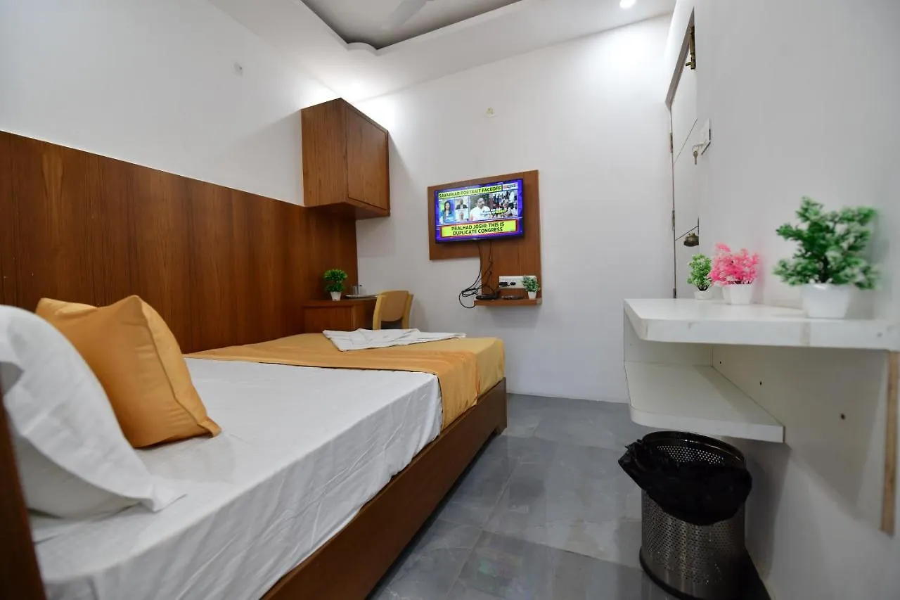 Hotel Surya Lodge Maisur