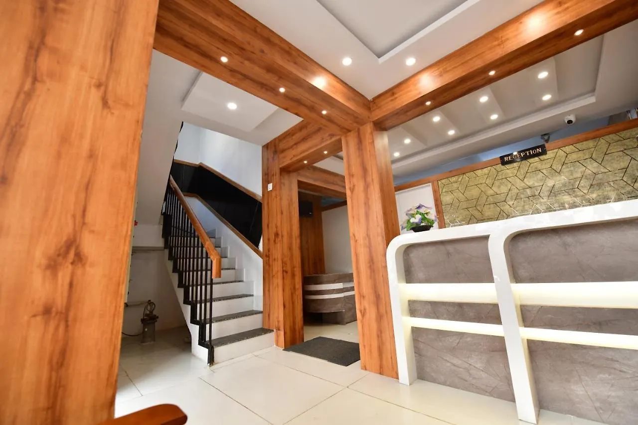 Hotel Surya Lodge Maisur